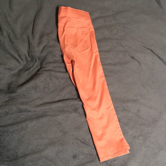 Capris - Picture 2 of 3